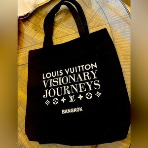Novelty LV Tote Bag : The Place Bangkok - Louis Vuitton Visionary Journeys